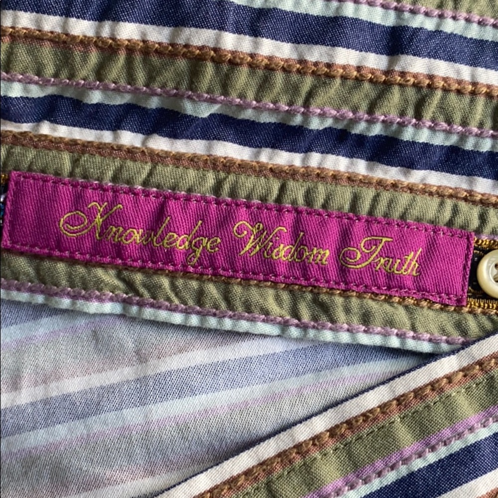 Robert Graham Button up - Picture 6 of 8